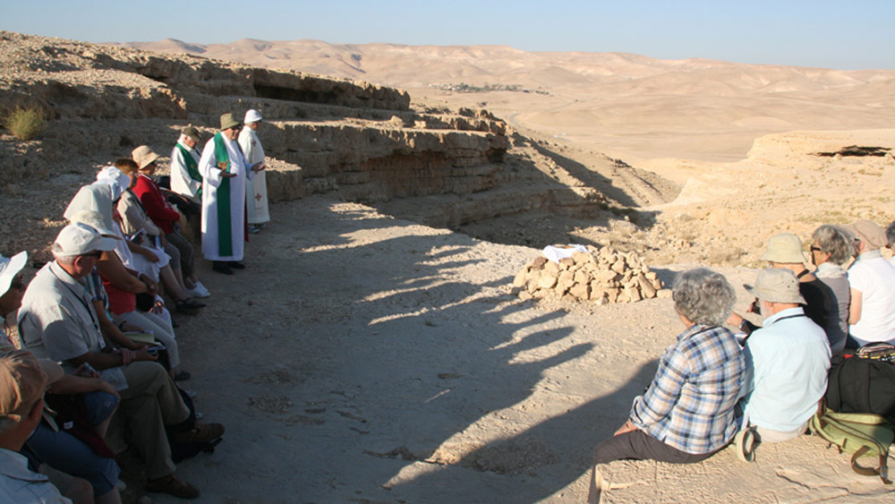 (Pélé de 2016 - messe dans le désert)