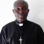 Père David Ahossinou