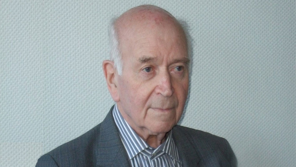 Père Edouard AUBRON